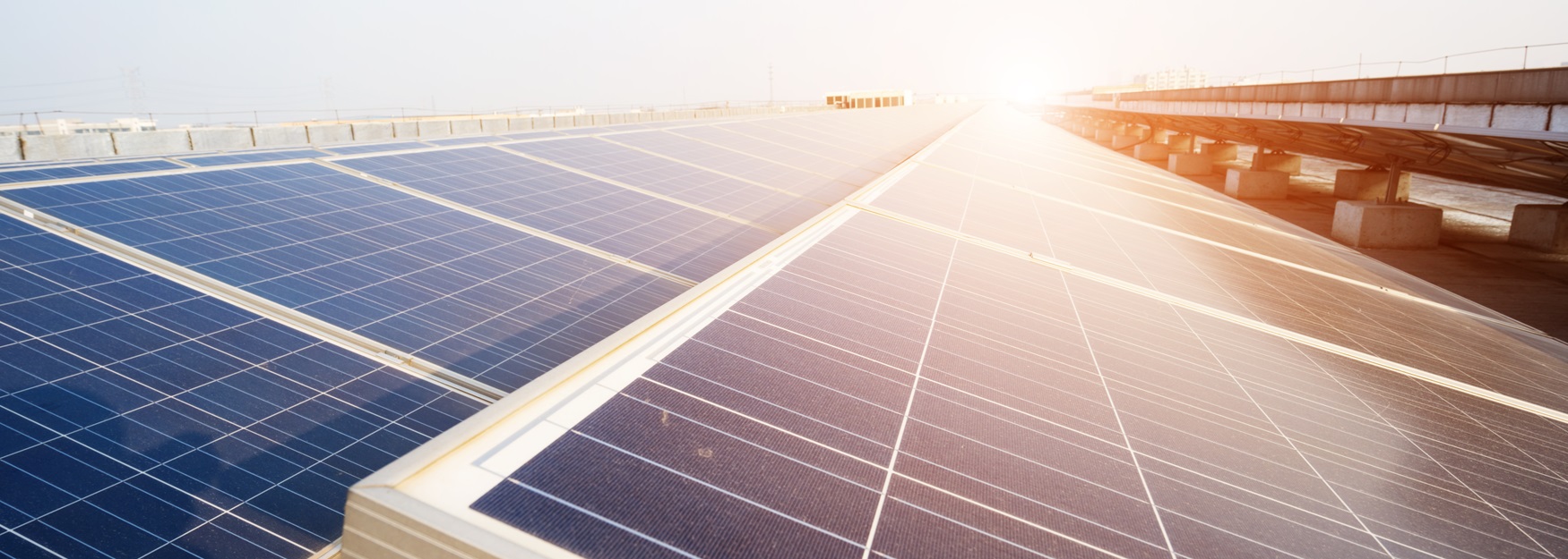 Aufdach_PV_iStock-503735694_1750x625.jpg Aufdach_PV_iStock-503735694_1750x625.jpg